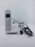 Telefon stacjonarnya Pansonic KX-TGC420 pk