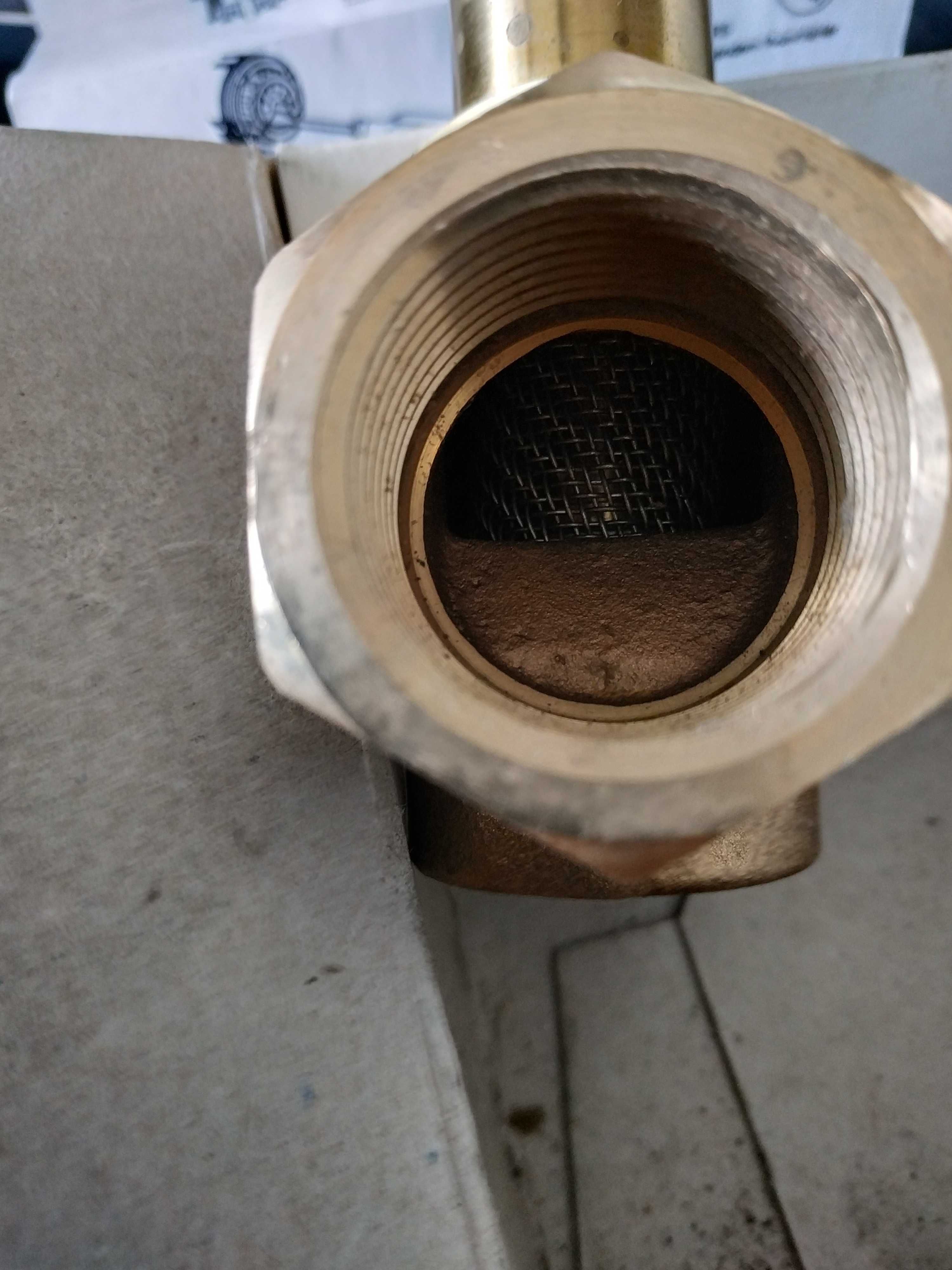 Zawór 2 drogowy przelotowy V136-25B Honeywell