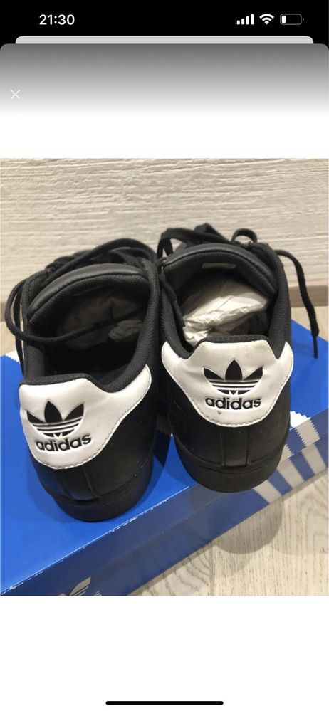 Шкіряні кеди adidas розмір 45