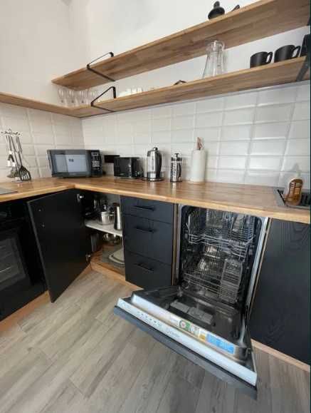 Пропонуємо ПОДОБОВО  в оренду Сучасну вілу в Східниці - Карпати - Гори