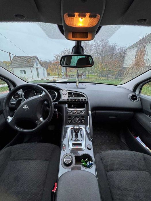 Peugeot 3008, гібрид, дизель, мотор 2.0, кінець 2013 рік