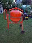 Betoniarka 165l  850W Altrad