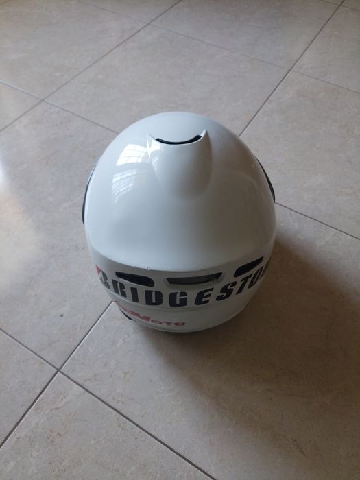 Vendo capacete tamanho M