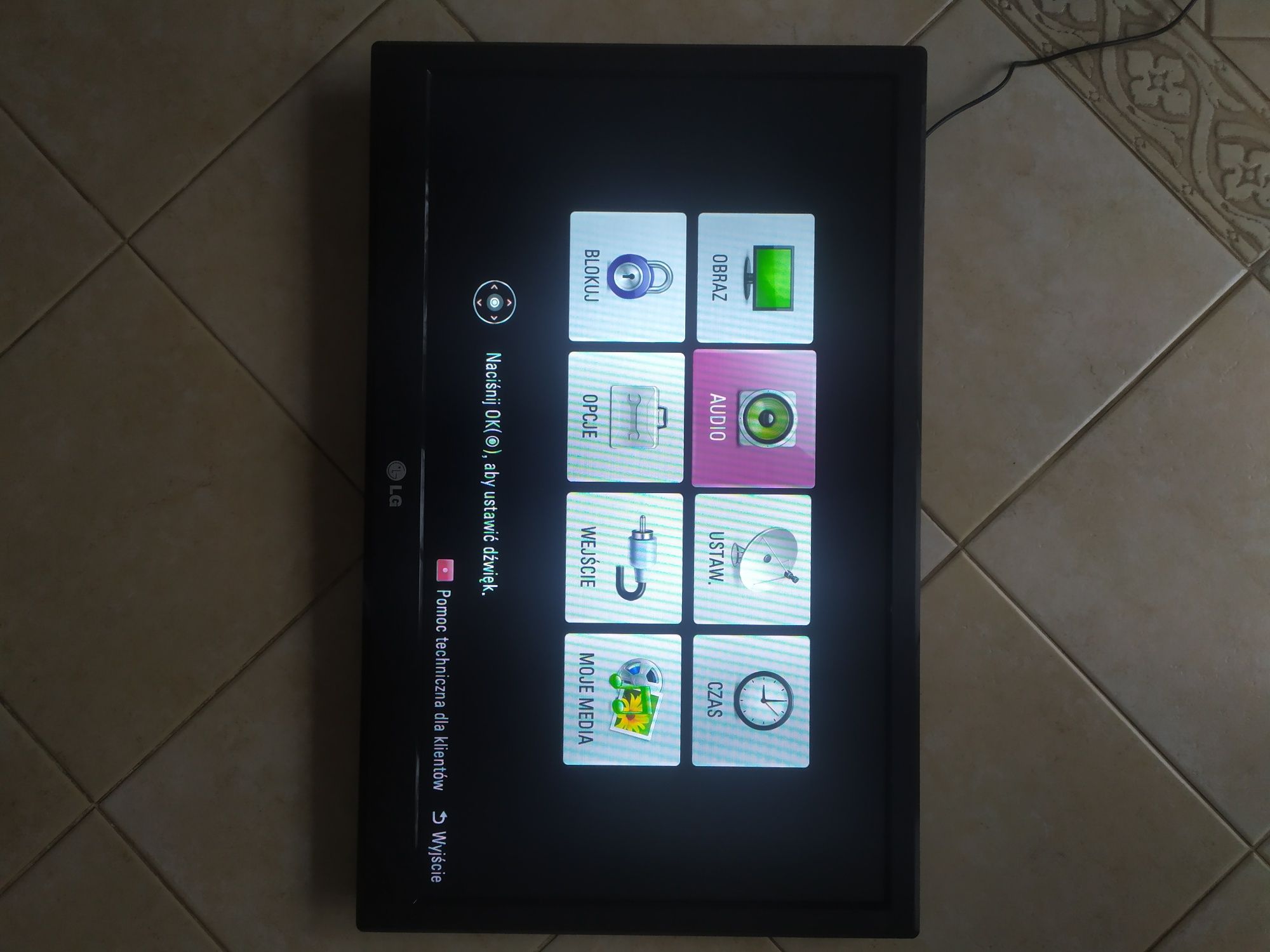 telewizor LG 26 LT 360C