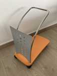 Suporte para torre de computador