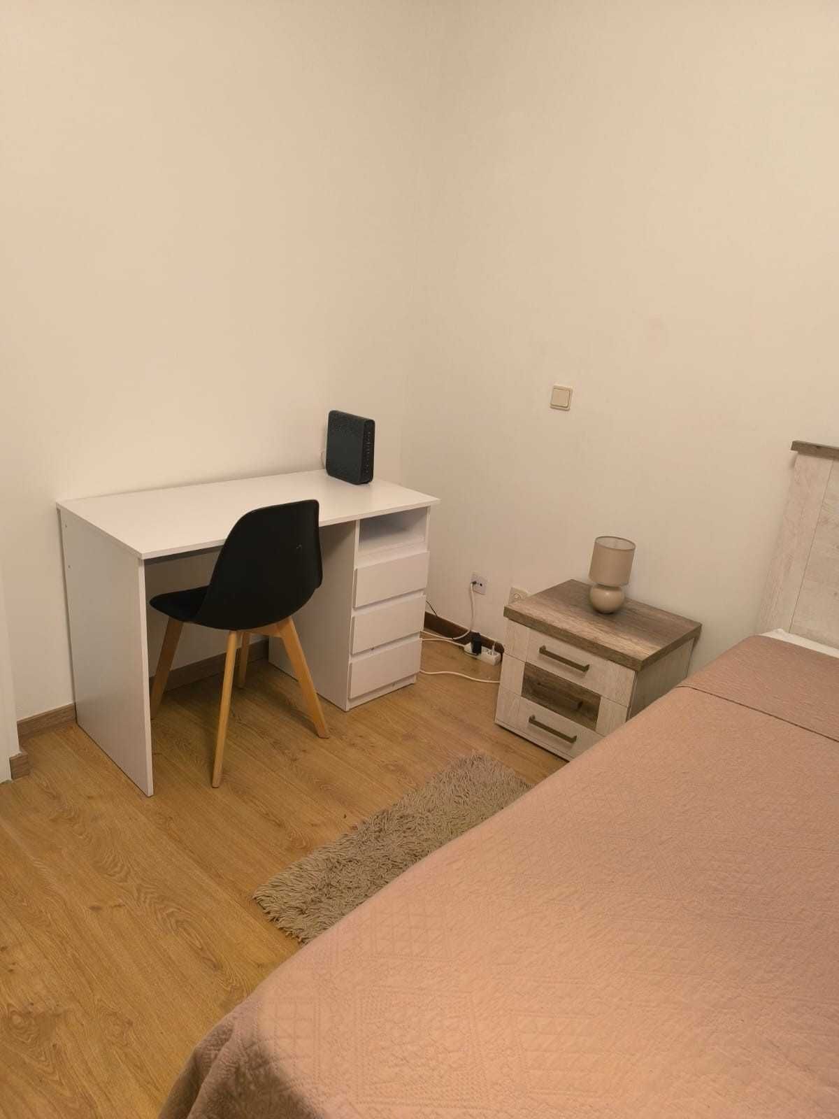 Quarto para estudantes/professores - Setúbal