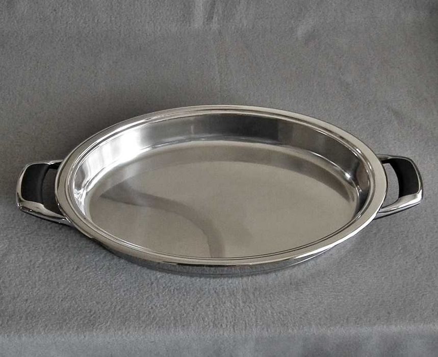 Szwajcarska brytfanna AMC o pojemności 3,5l, do indukcji