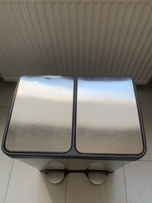 Kosz do segregacji odpadow