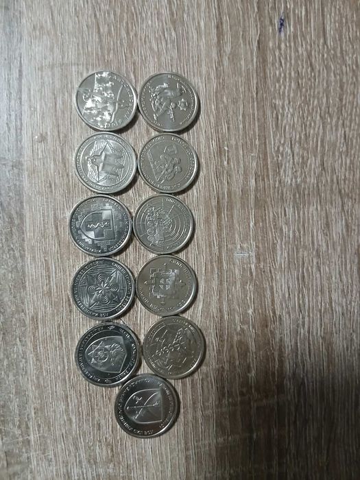 Колекційні монети 10грн