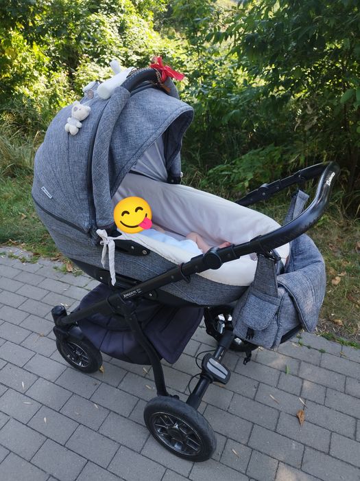 Wózek dziecięcy 3w1, gondola, nosidełko, spacerówka Jogger Adamex