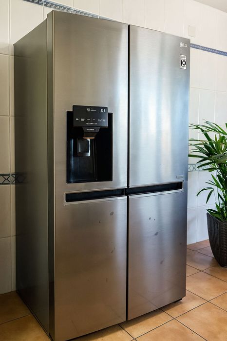 LG Side-by-Side GSL761PZXV – Água e Gelo – Grande Capacidade