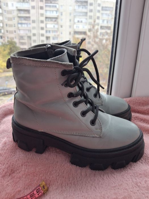 Ботинки для дівчинки