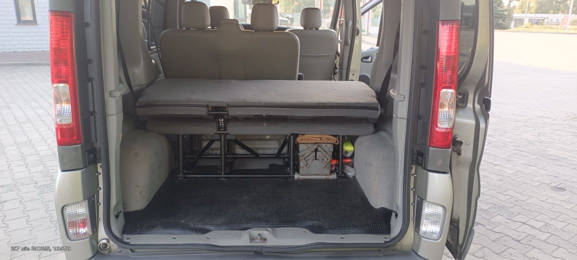 Renault Trafic 2009 rok Bogate wyp. Przeb. 209 tyś  Jeden właś. 10 lat