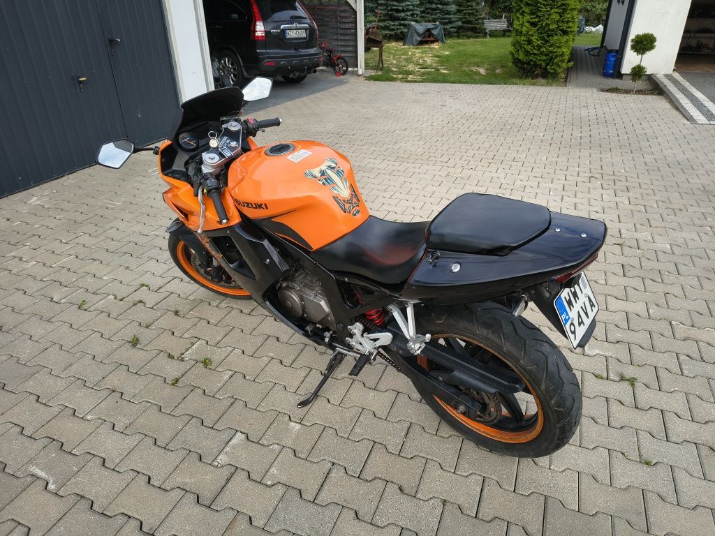Hyosung GT 125 R