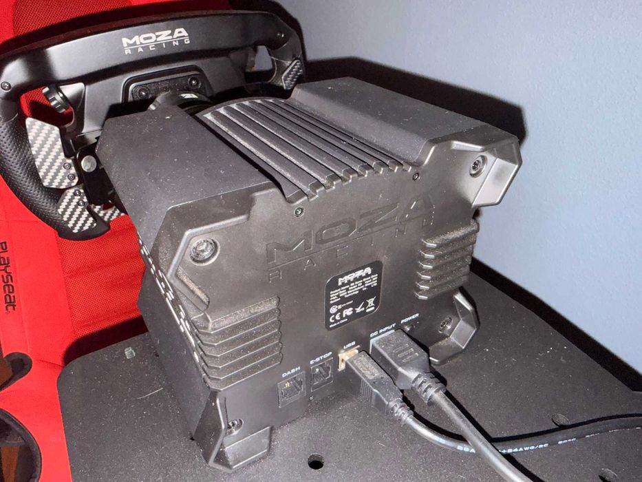 Moza R9 v2 - base para volante