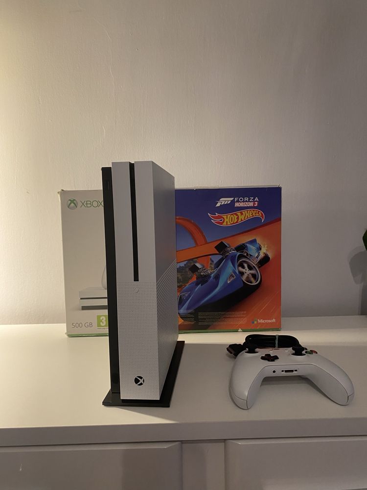 Jak nowy XBOX ONE S 500GB pad stojak kabel hdmi