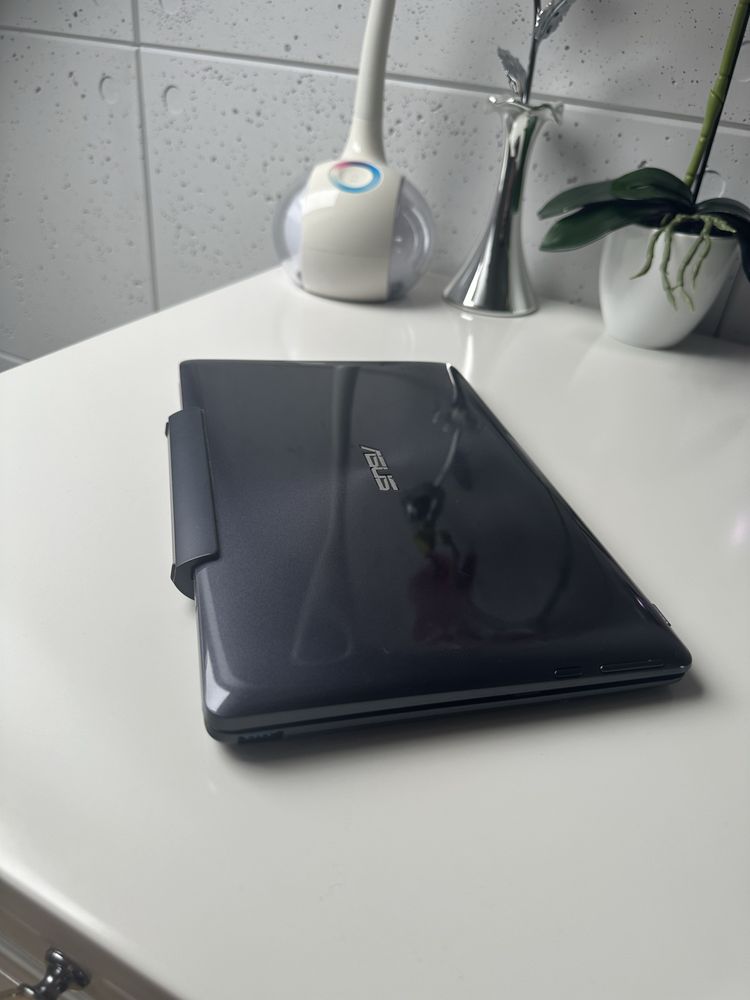 Laptop Notebook Pc T100 Series Jak Nowy