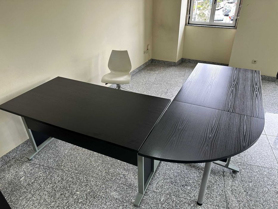 Secretaria "Staples"