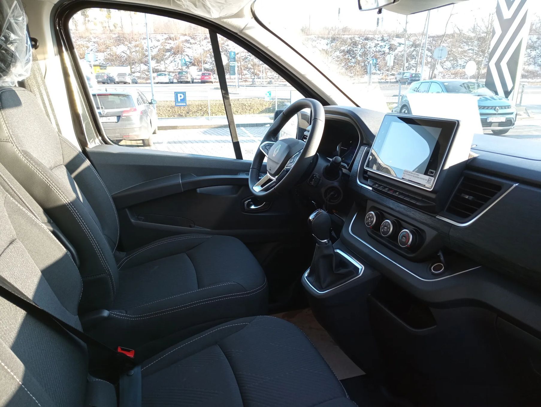 Renault Trafic RENAULT TRAFIC 2024 9osób 2.0 170km automat MEGA RABAT tel 728 437 983