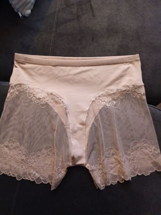 Bielizna modelująca L