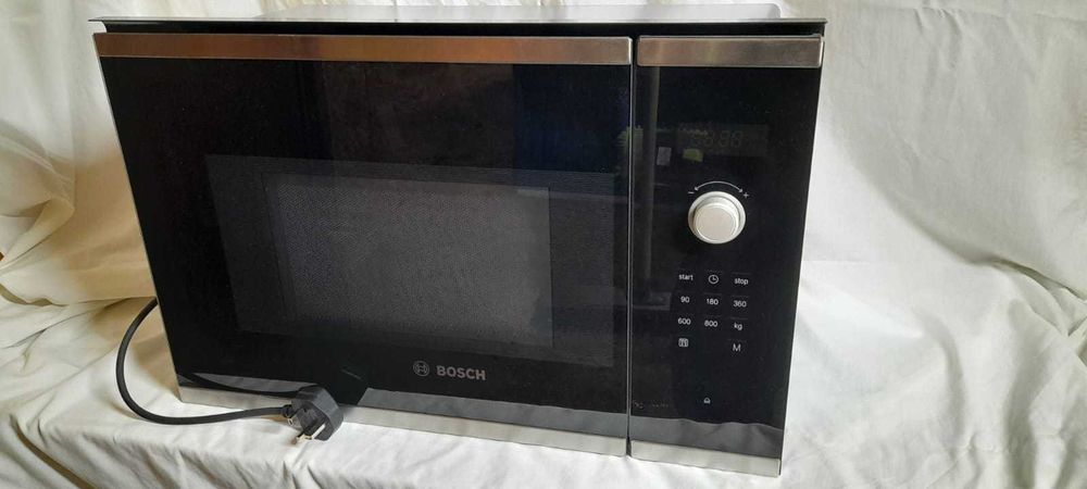 Nowa Mikrofala Bosch