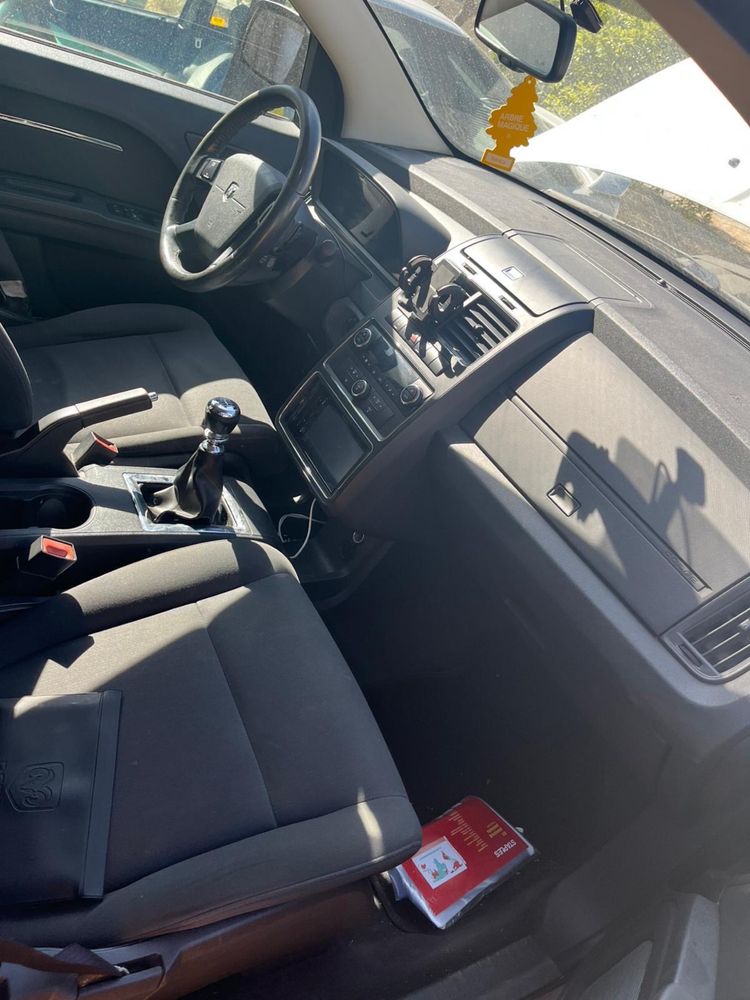 Dodge col mecanica e interiores impecaveis