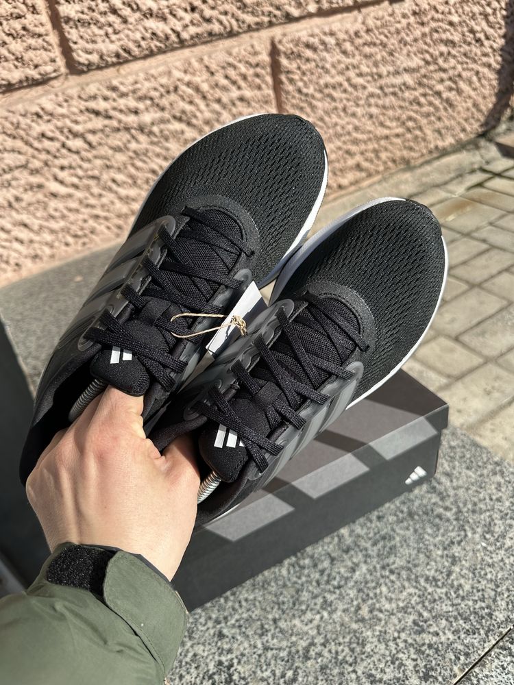 Оригінал Adidas Ultrabounce HP5796