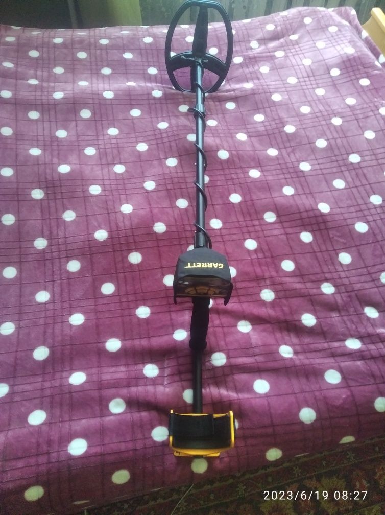 Продам металошукач GARRETT Ace 400 i .