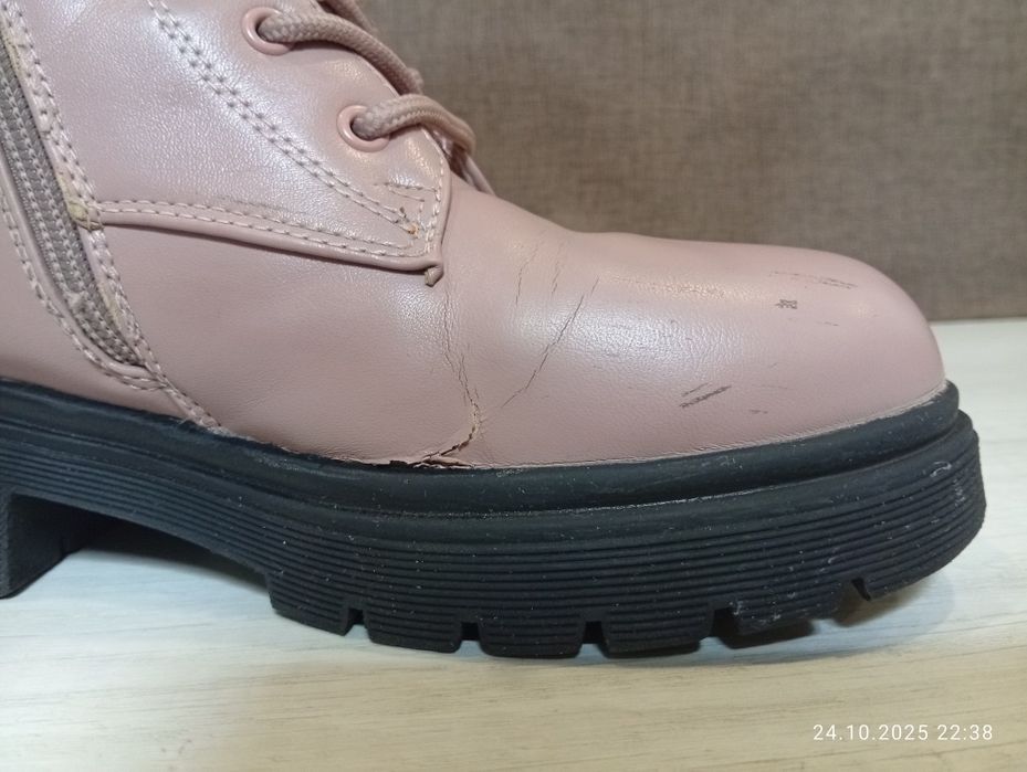 Зимові черевики для дівчинки 36 розмір