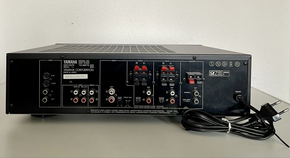 YAMAHA DSP-E300 Digital Sound Processor Wzmacniacz - Made in Japan