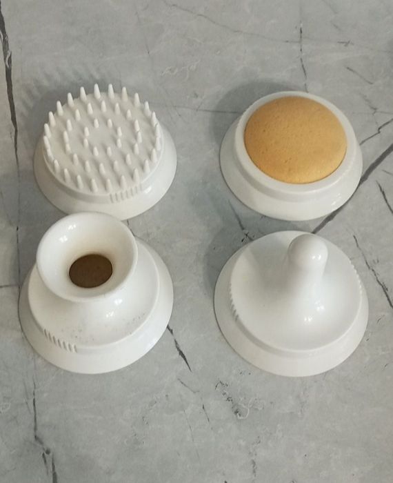 Масажер для тіла