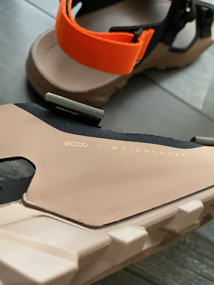 ECCO MX Onshore M 39 р.