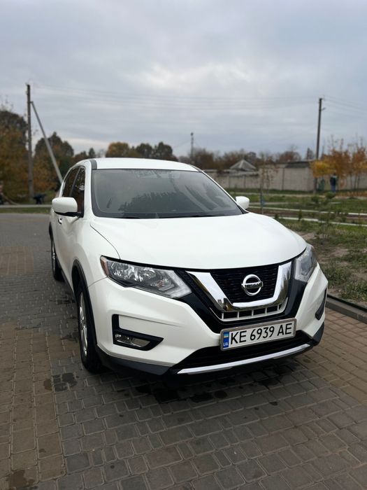 Продам Nissan Rogue 2.5 2017 рік