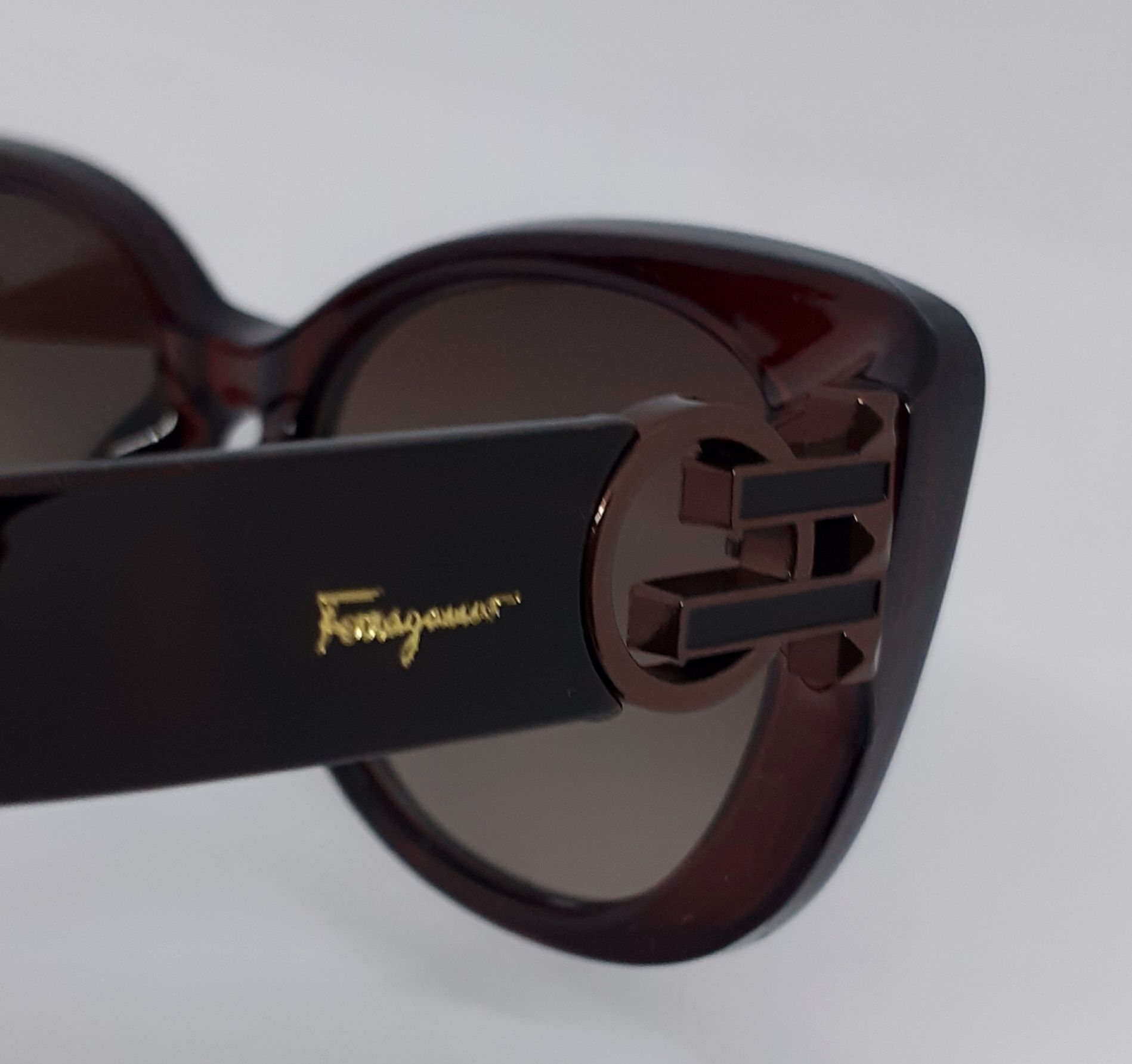 Ferragamo очки жеские темно коричневые тигровые с градиентом