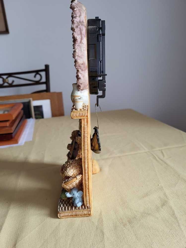 Relógio em Cerâmica com Pêndulo