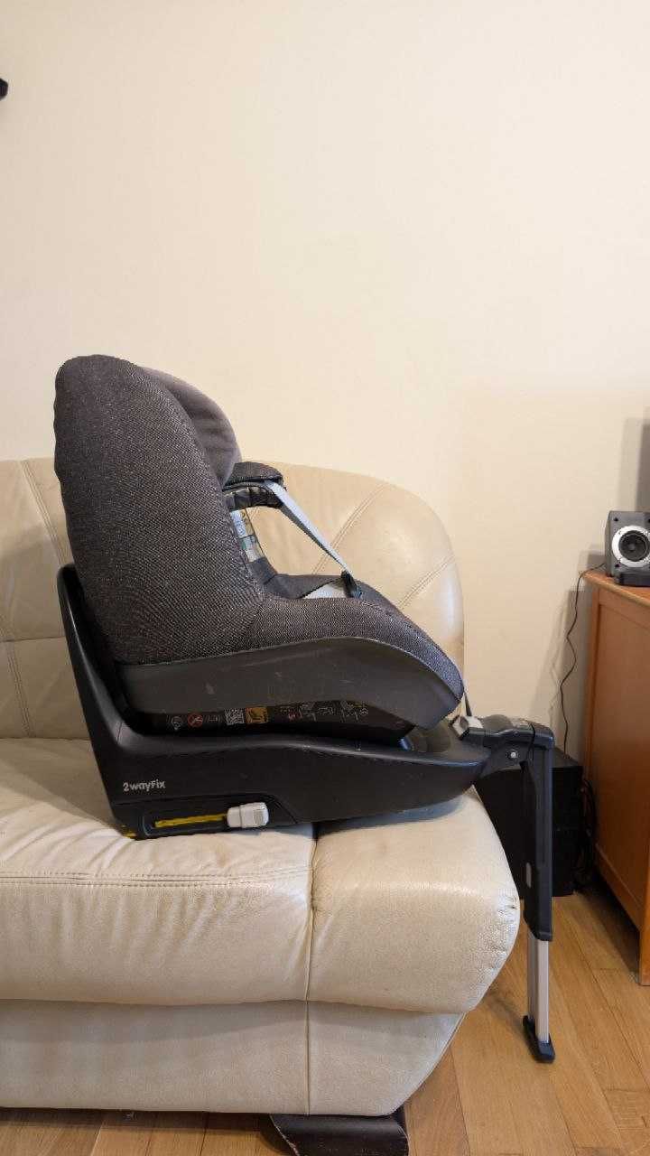 Maxi-Cosi 2wayFix Pearl + baza Isofix, stan bdb, Ochota