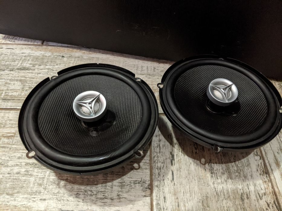 JBL GTO626e, 16-е динамики в авто.