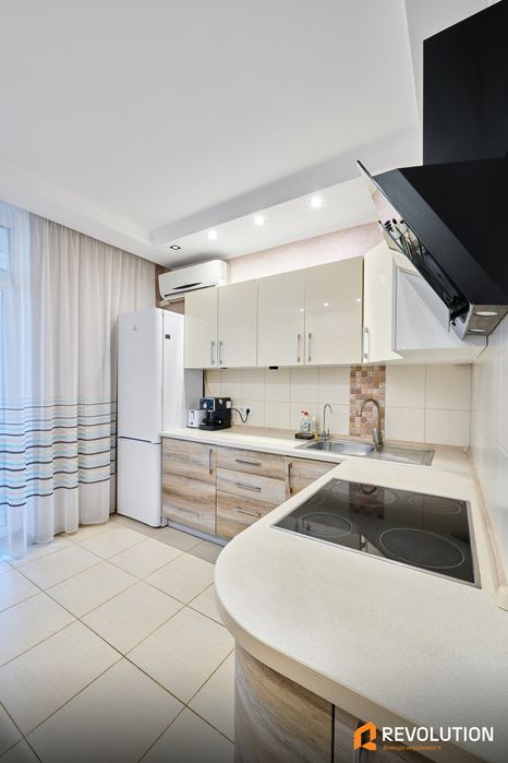 Без%, ЖК Озерний, 1-кім, Академмістечко ~25хв.