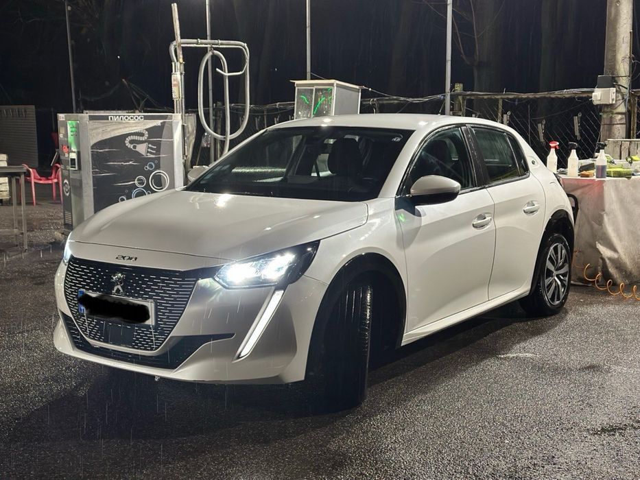 Оренда, прокат.Peugeot 208e, оренда, під таксі, довготривала, подобова