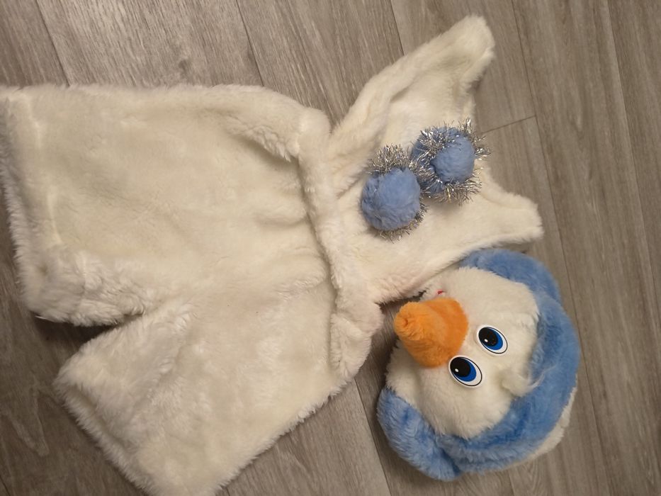 Новорічний костюм сніговика