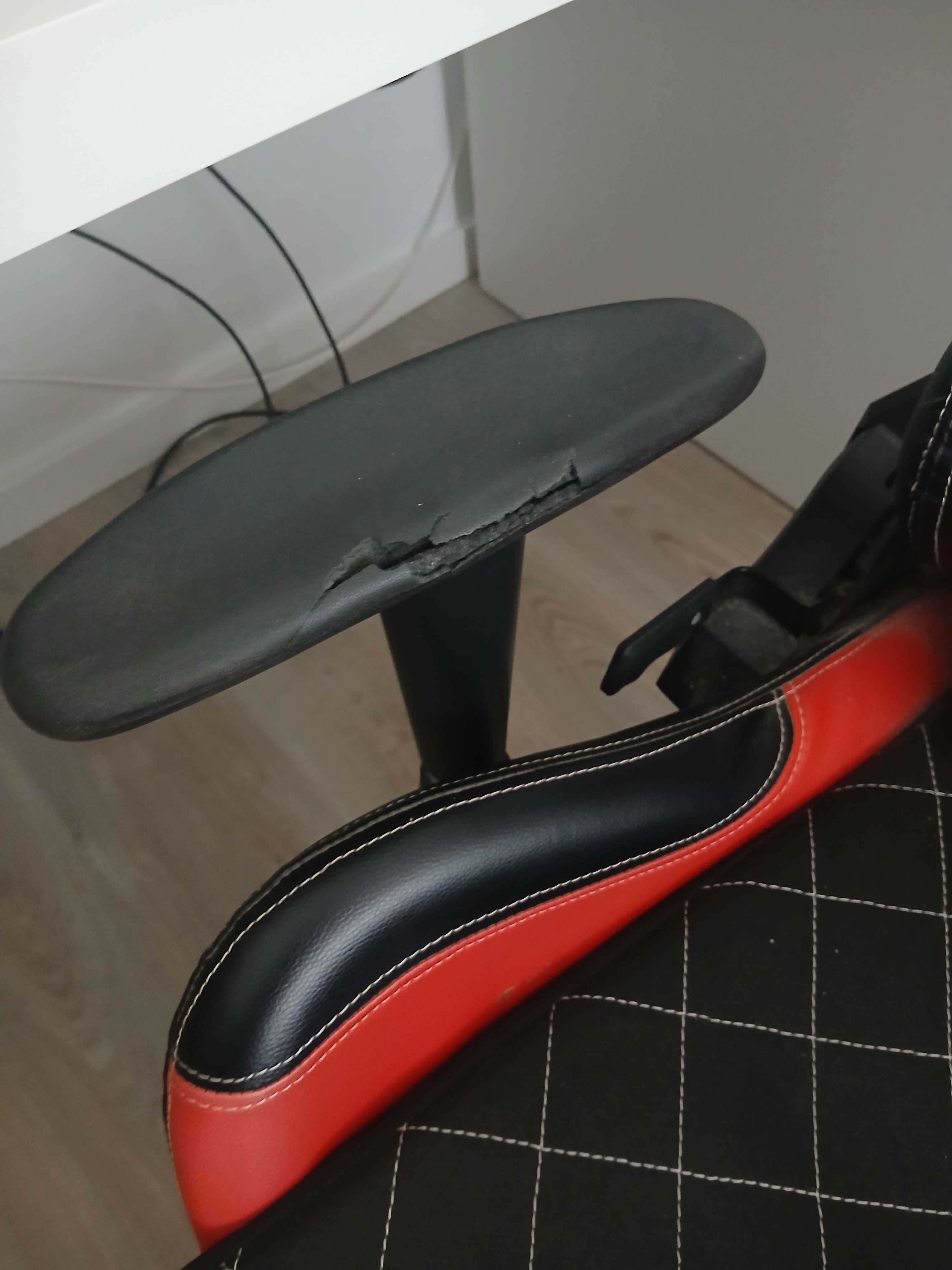 Cadeira gamer usada
