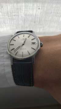 Omega Geneve corda manual