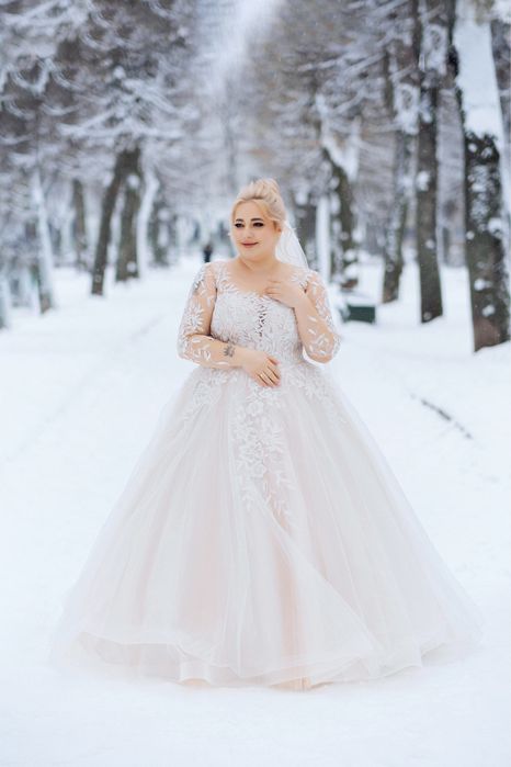 Весільна сукня XL