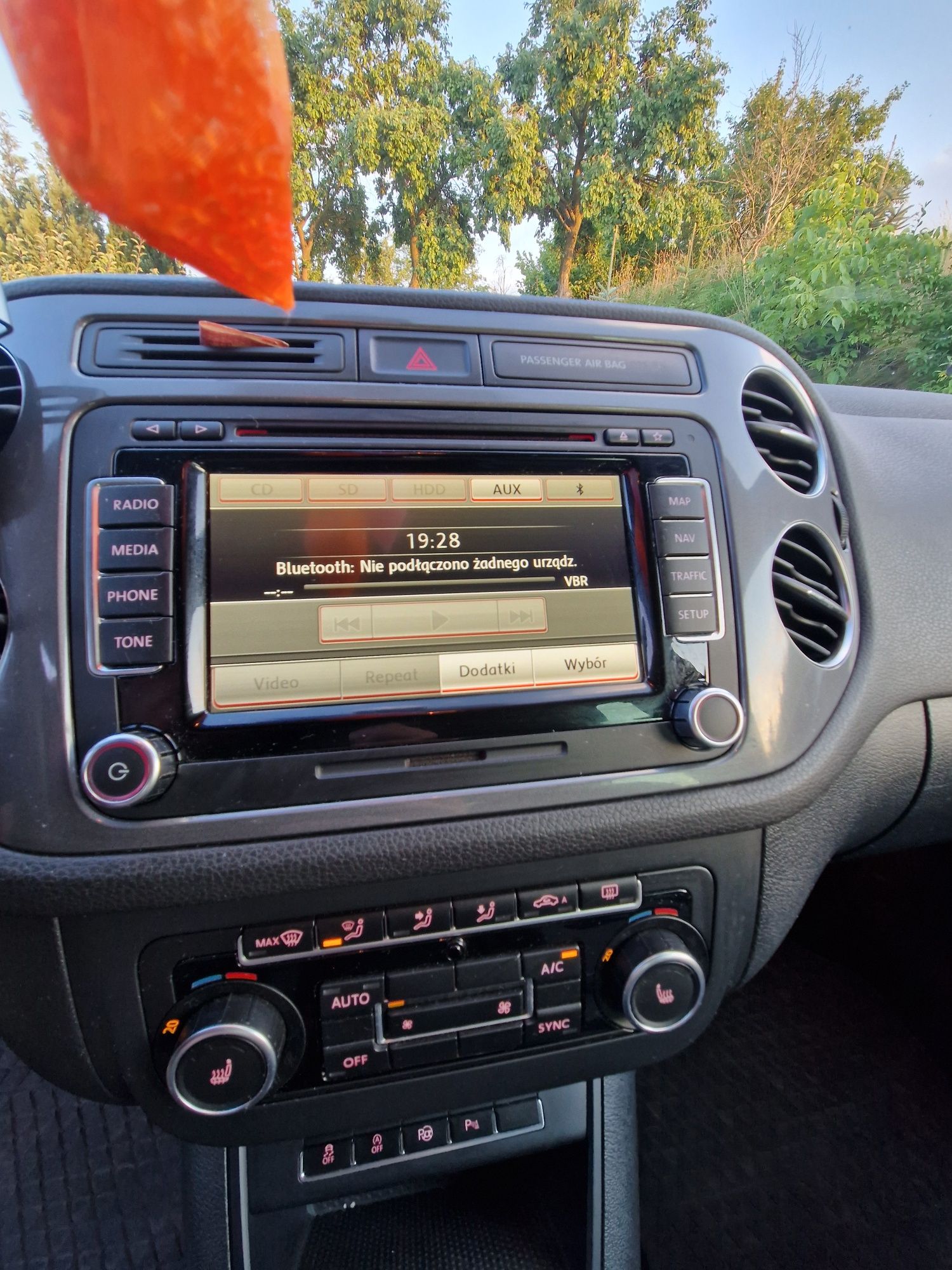 Sprzedam Tiguana 2014 r(polift)