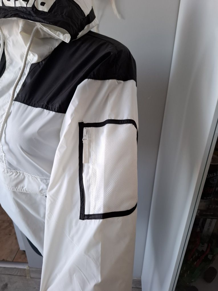 Kurtka damska Pitbull West Coast anorak przez głowę wiatrówka sportowa