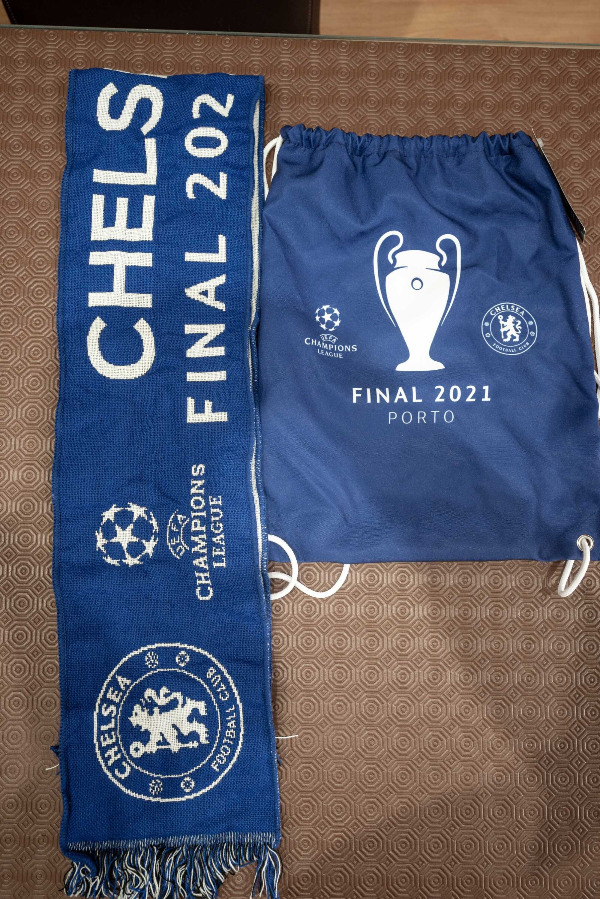 Cachecol do Chelsea da Final da Liga dos Campeões no Porto em 2021.