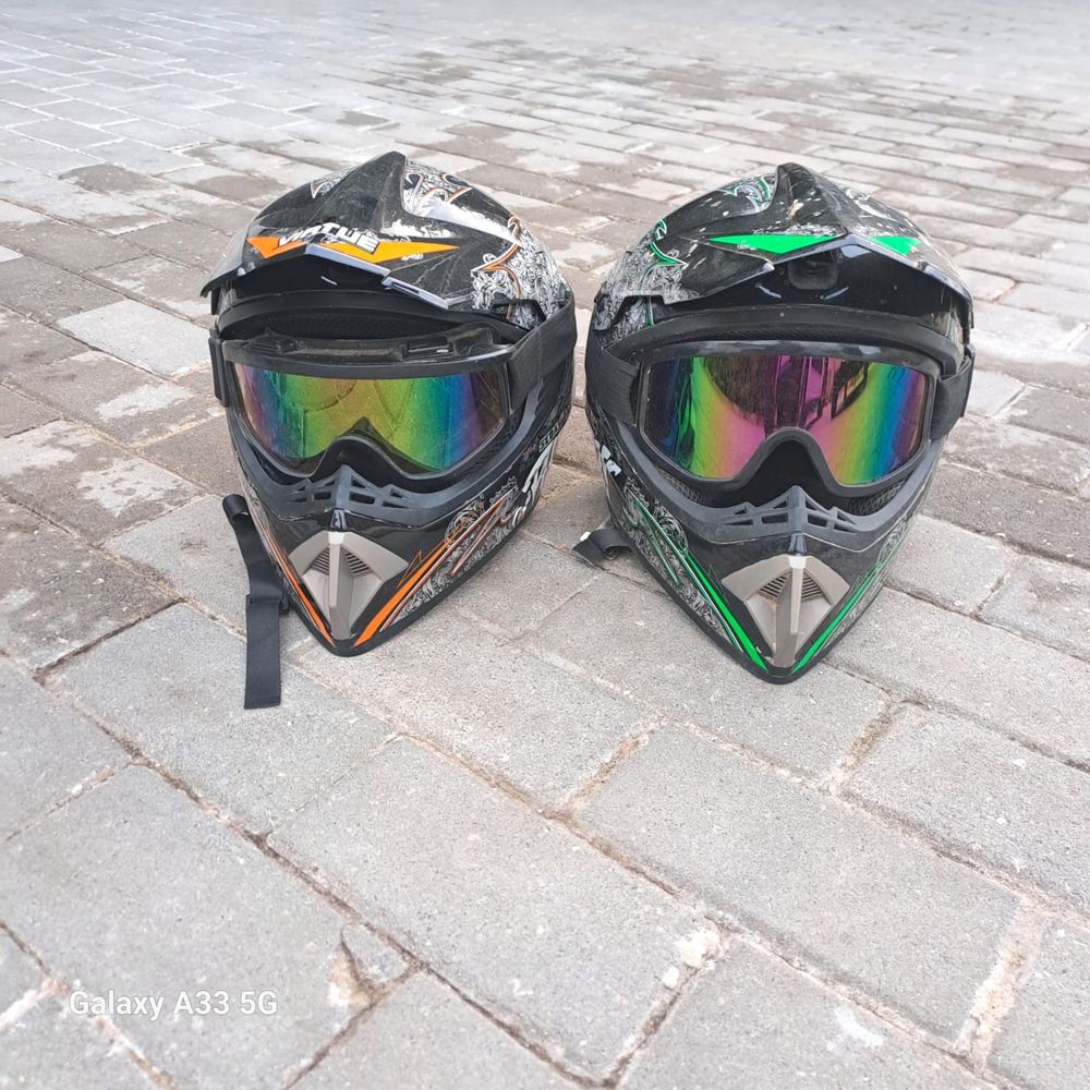 Material moto cross