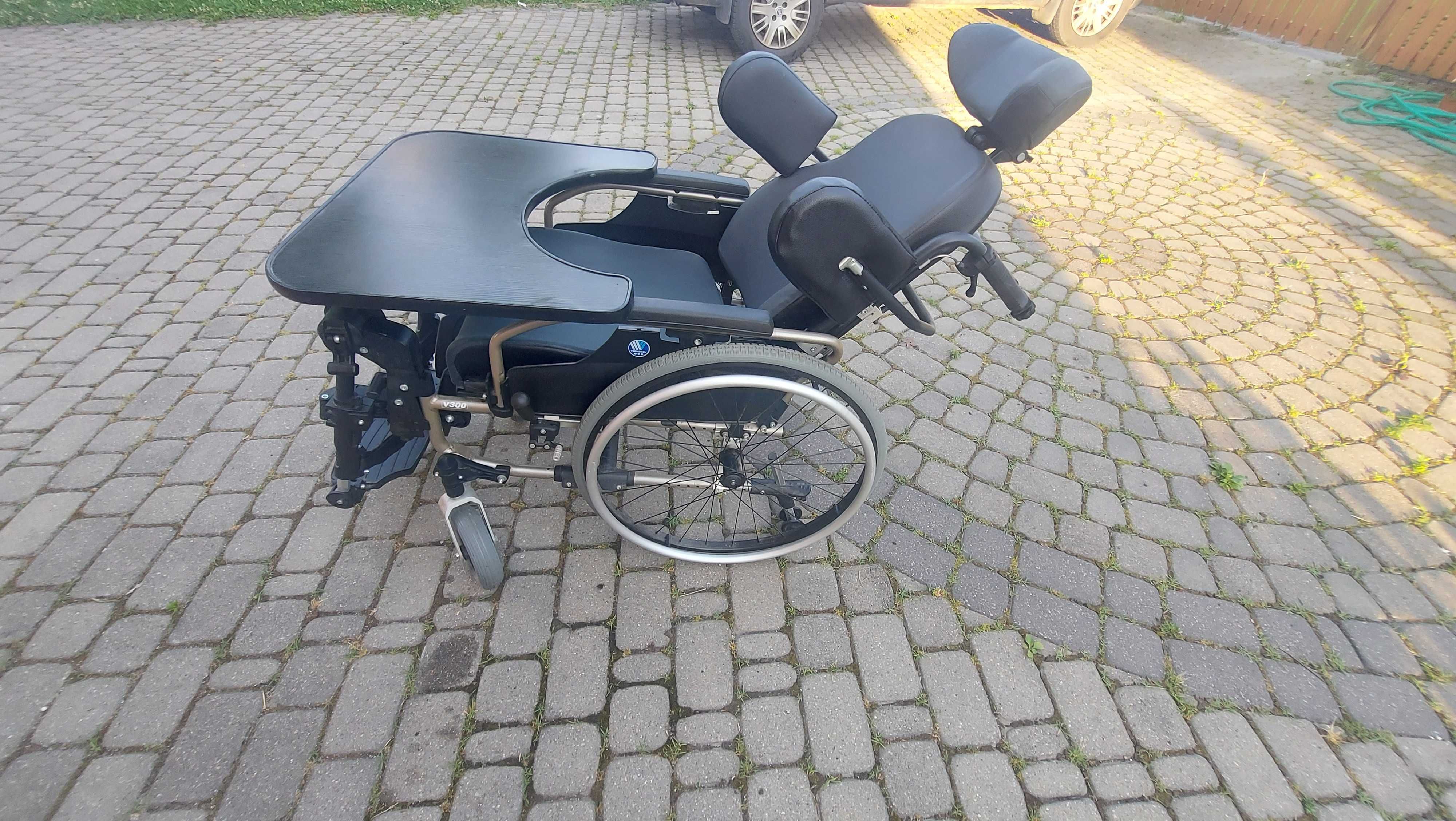 Sprzedam wózek inwalidzki vermeiren.Stan bardzo dobry.