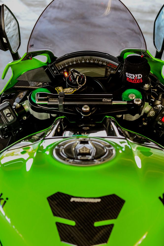 Kawasaki ninja zx10r krt