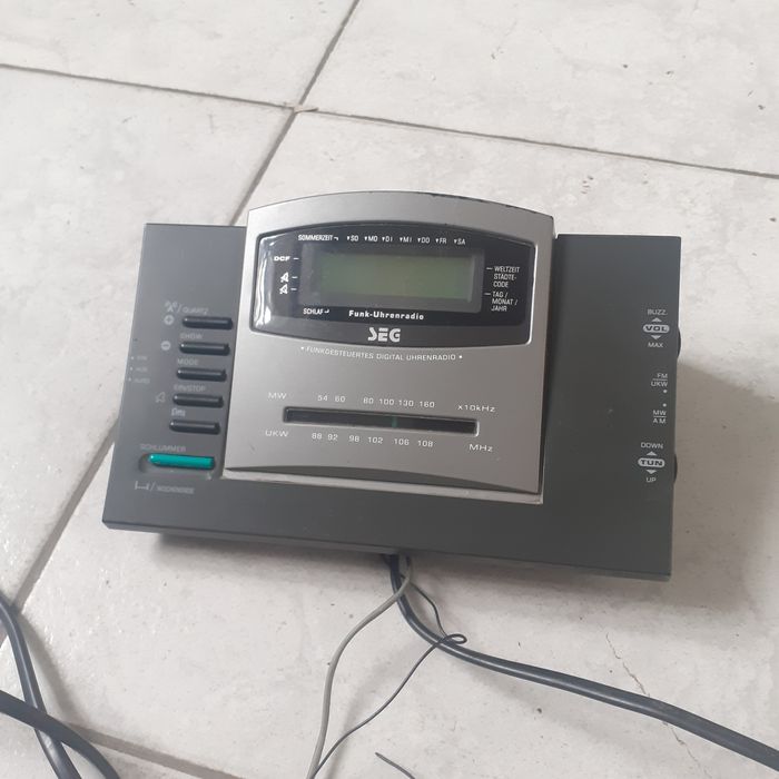 Радиоприемник  SEG